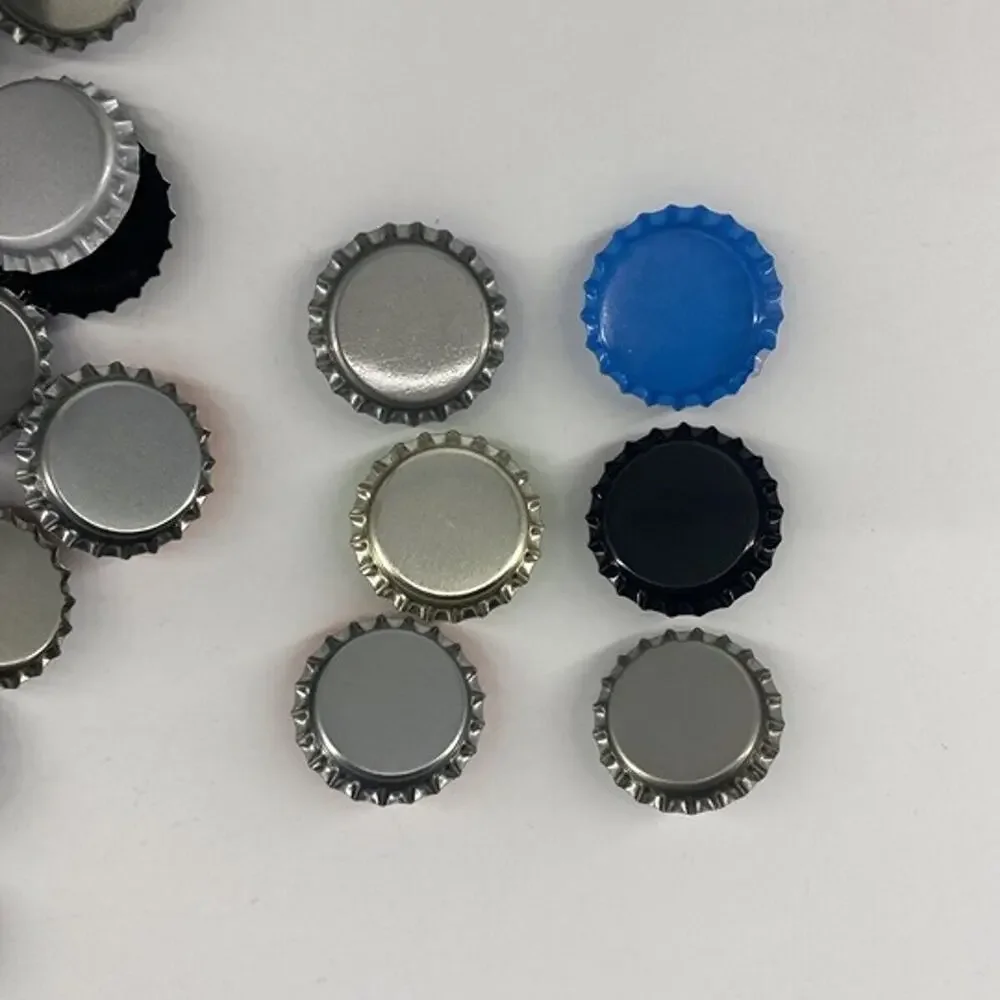 120 Assorted Metal Bottle Caps for Crafts Home Brewing DIY Mixed Colors New